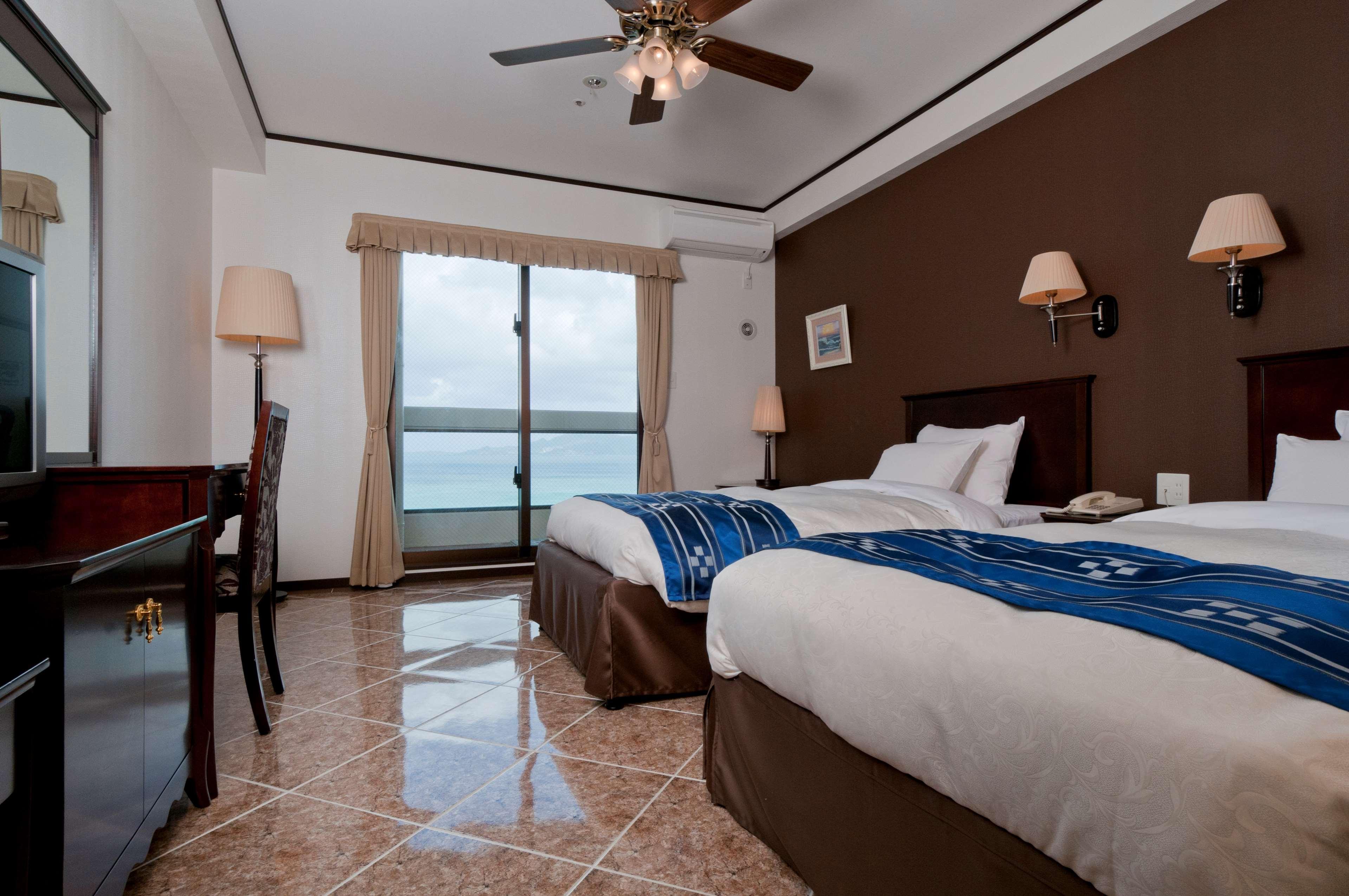 Best Western Okinawa Kouki Beach Nago Exterior foto