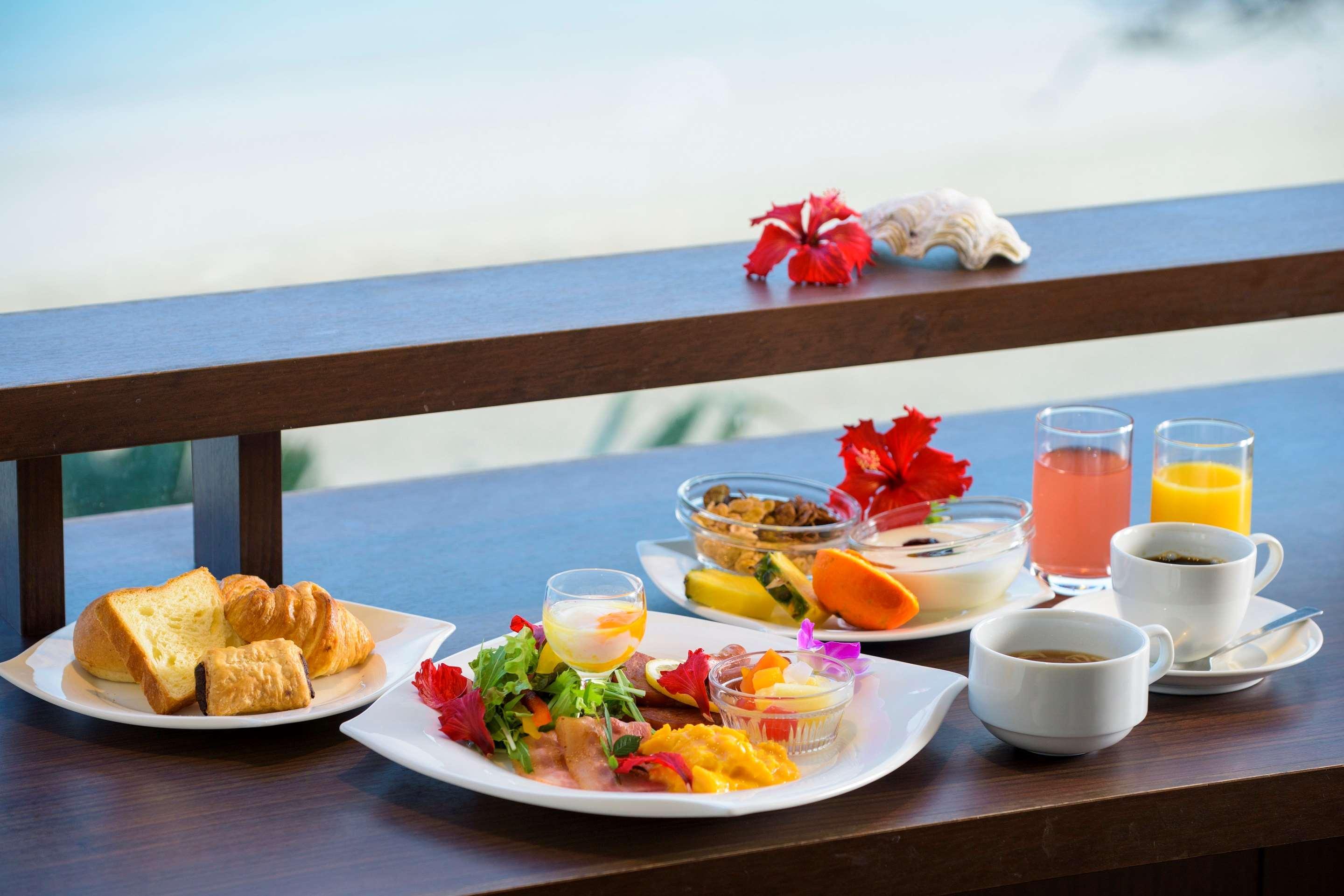Best Western Okinawa Kouki Beach Nago Exterior foto