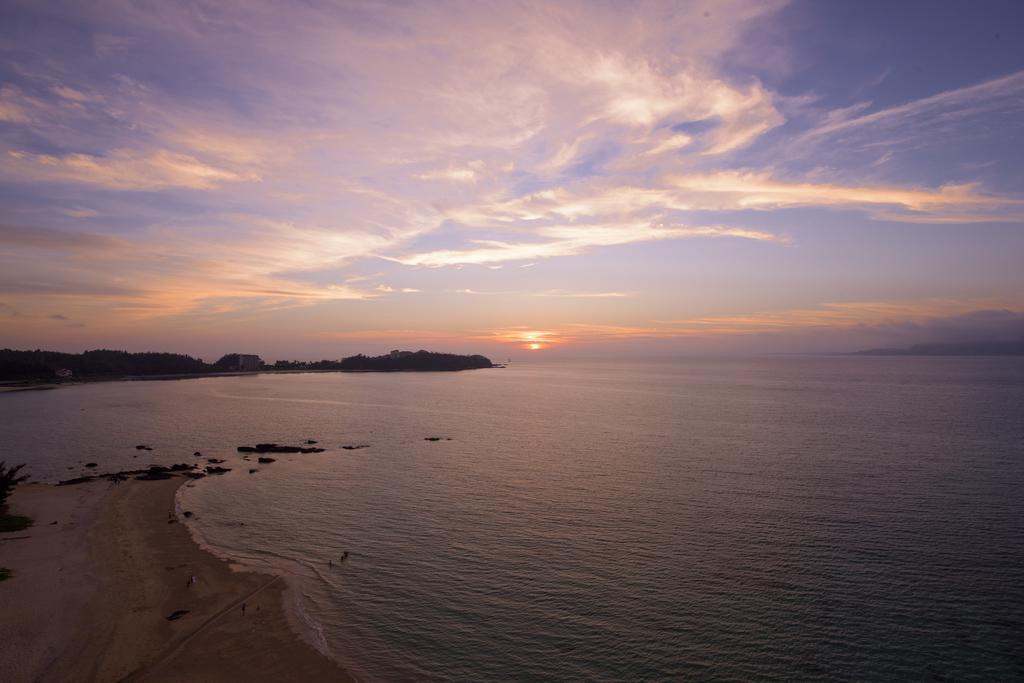 Best Western Okinawa Kouki Beach Nago Exterior foto